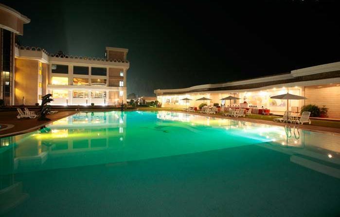 Holiday Regency Moradabad Exterior foto