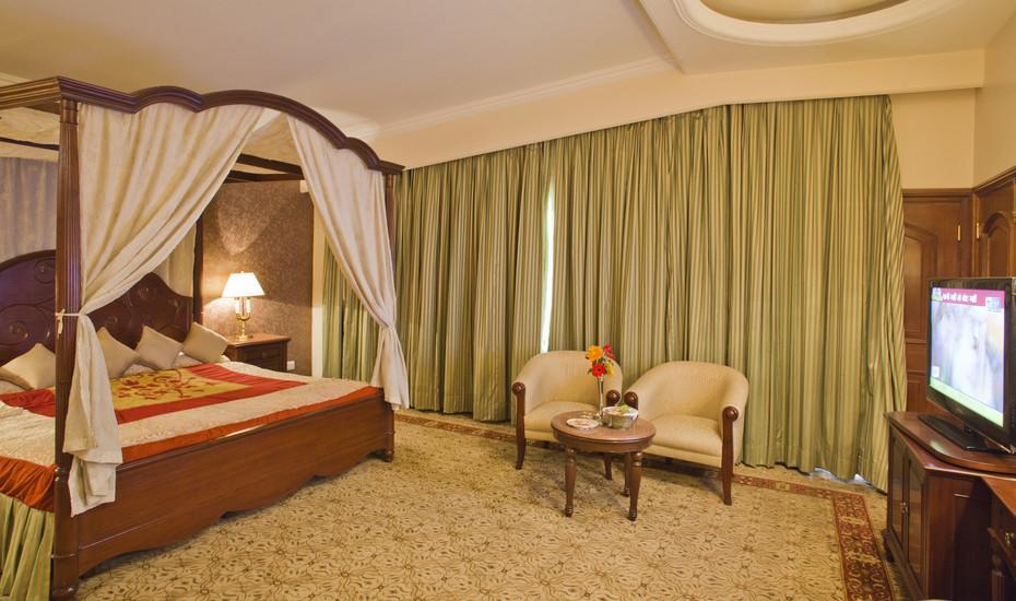 Holiday Regency Moradabad Exterior foto