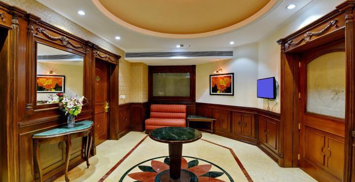 Holiday Regency Moradabad Exterior foto